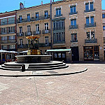 Subway Toulouse Trinite inside