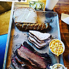 Roegels Barbecue Co food