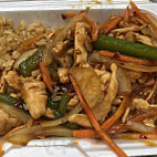 Wok Roll food