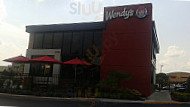 Wendy's outside