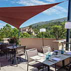 Sainte Victoire Nourriture