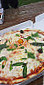 Pizzeria En Roue Libre food