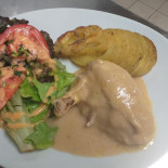 La Tavernat Restaurant Bar à Bières food