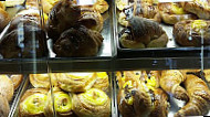 Pasticceria Siciliana Svizzera food