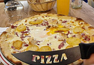 Pizzeria Bari food