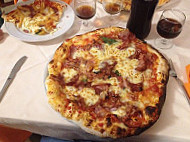 Pizzeria Miracolo food