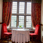 Queen's Room At Amberley Castle food
