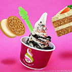 Menchie's Frozen Yogurt food