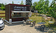 Le Brind Pause Sandwichs, Salades, Pizzas outside