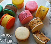 Monsieur Macaron food