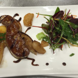 Auberge Communale De Cessy food