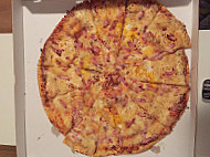 REDSTAR PIZZA food