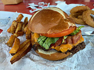 Burger Revolution food