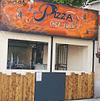 Pizza Chez Lulu inside