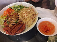 Pho Vuong food
