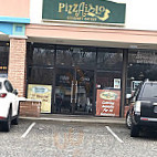 Pizzaiolo Gourmet Eatery outside