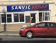 Sanvic Kebap outside
