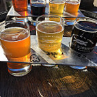 Thimble Island Brewing Company food