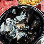 Restaurant Moules and Beef Andernos food
