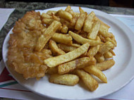 Ches's Fish And Chips inside