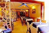 Mezbaan Restaurant inside