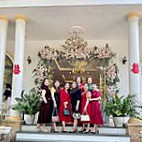 Nhà Hàng HỒng ChÍnh Nourriture