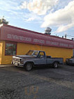 Hathaway's Fried Chicken outside