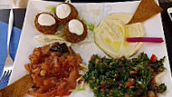 Le Petit Libanais food
