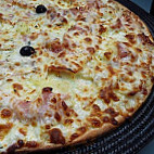 Phil-Pizz food