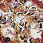 La Pizza De Jeannot food