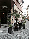 Restaurant Ramazzotti outside