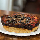 Pequod's Pizza food