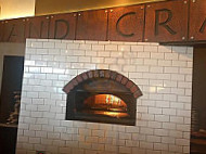 Pi Craft Pizza inside