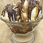 Ullery's Homemade Ice Cream food