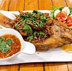 เย็นตาโฟโก๋ยาحلال Nourriture