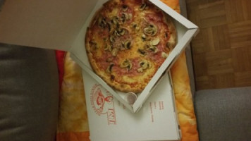 Pizza & Pasta Kurier im Guet food