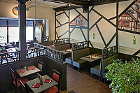 Relais D'alsace Taverne Karlsbrau inside