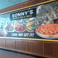 Sonny's Sports Grill food