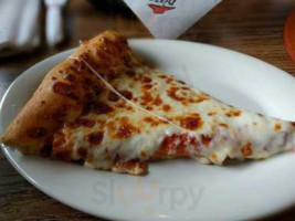 Pizza Hut food