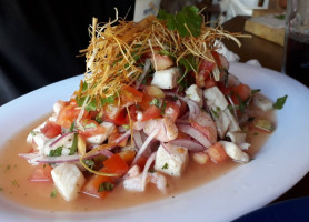 Los Aguachiles food