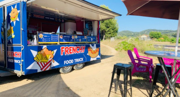 Frenchy Food Truck inside