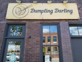Dumpling Darling outside