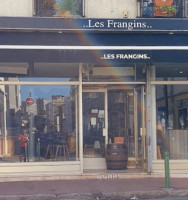 Les Frangins inside