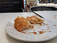 Croissanteria Nectar inside