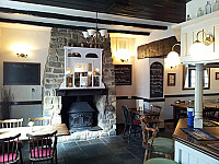 Queens Arms, inside