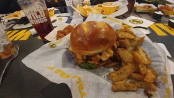 Buffalo Wild Wings food