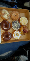 Davinci's Donuts food