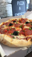 La Cabane à Pizza food