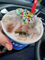 Dairy Queen (treat) food