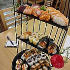 Restaurante Sushi Saturn food